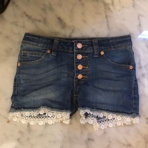 Cat and Jack cute lace button up short jeans